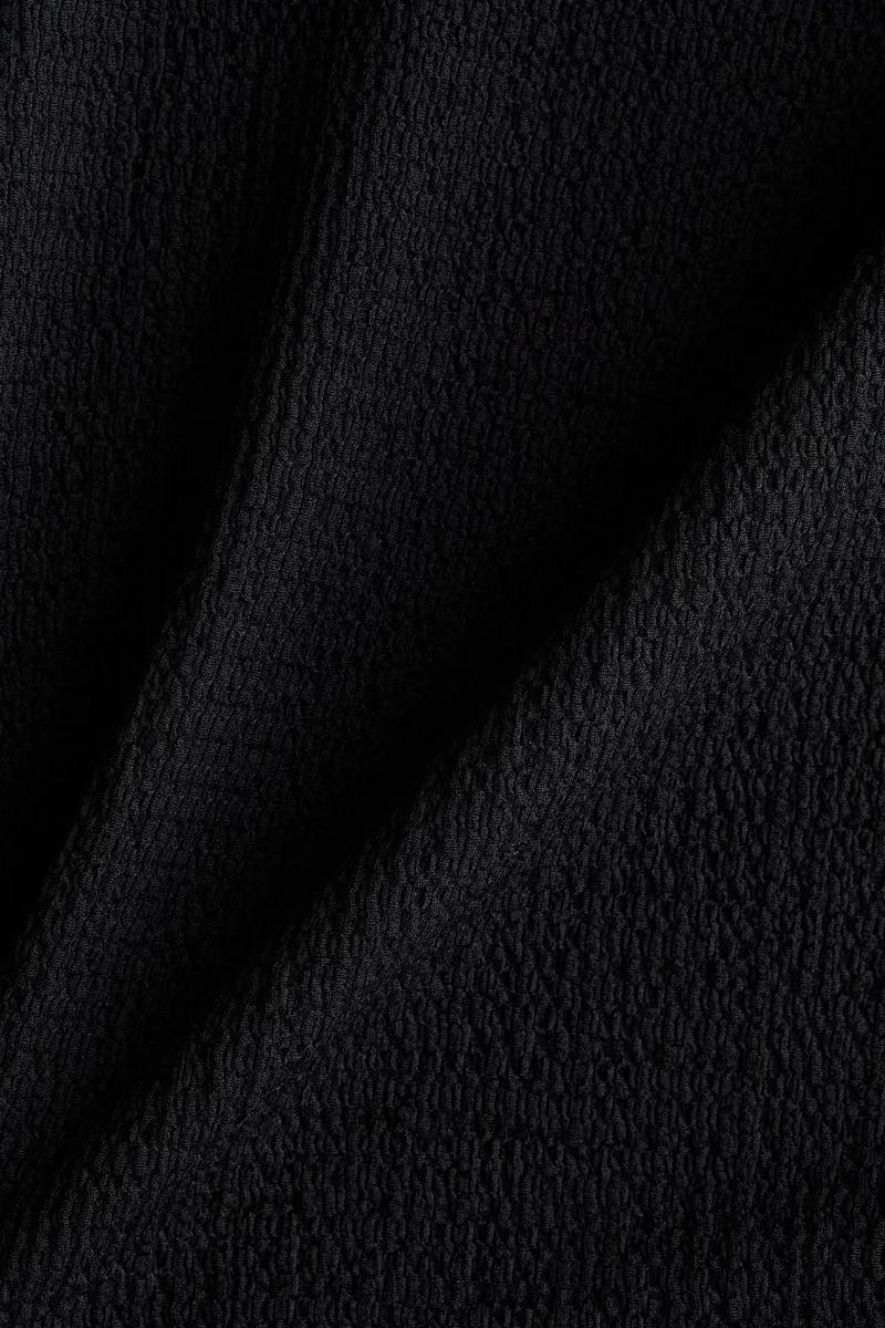 اتش اند ام بلوزة جيرسيه منقوشة